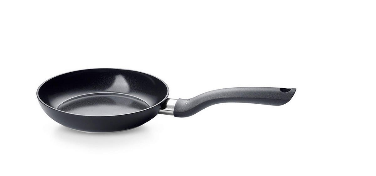 003724020601-1.jpg Fissler Tiganj Za Pečenje 20/8 cm - Slika 1